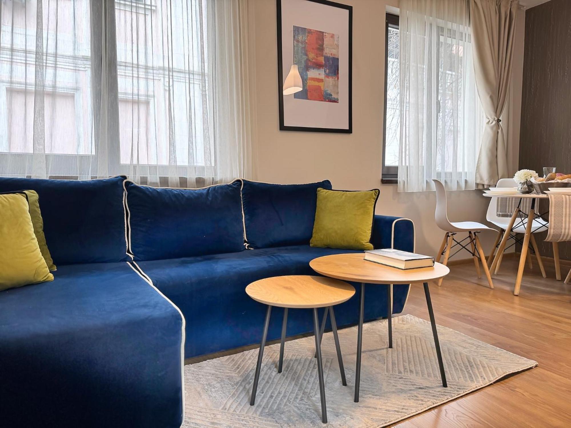 Top Centre Plovdiv Apt. With Parking For 4 Guests 외부 사진
