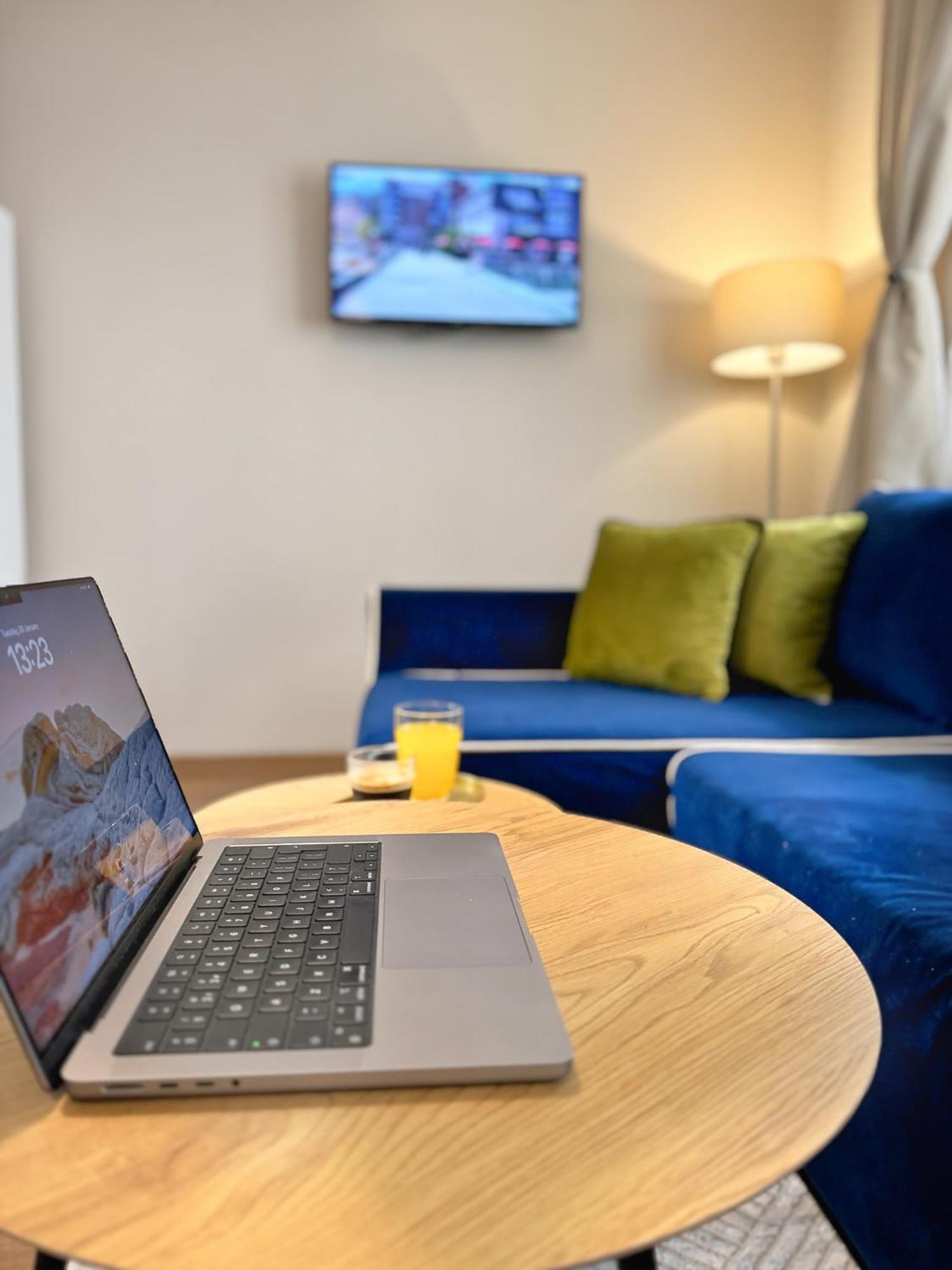 Top Centre Plovdiv Apt. With Parking For 4 Guests 외부 사진
