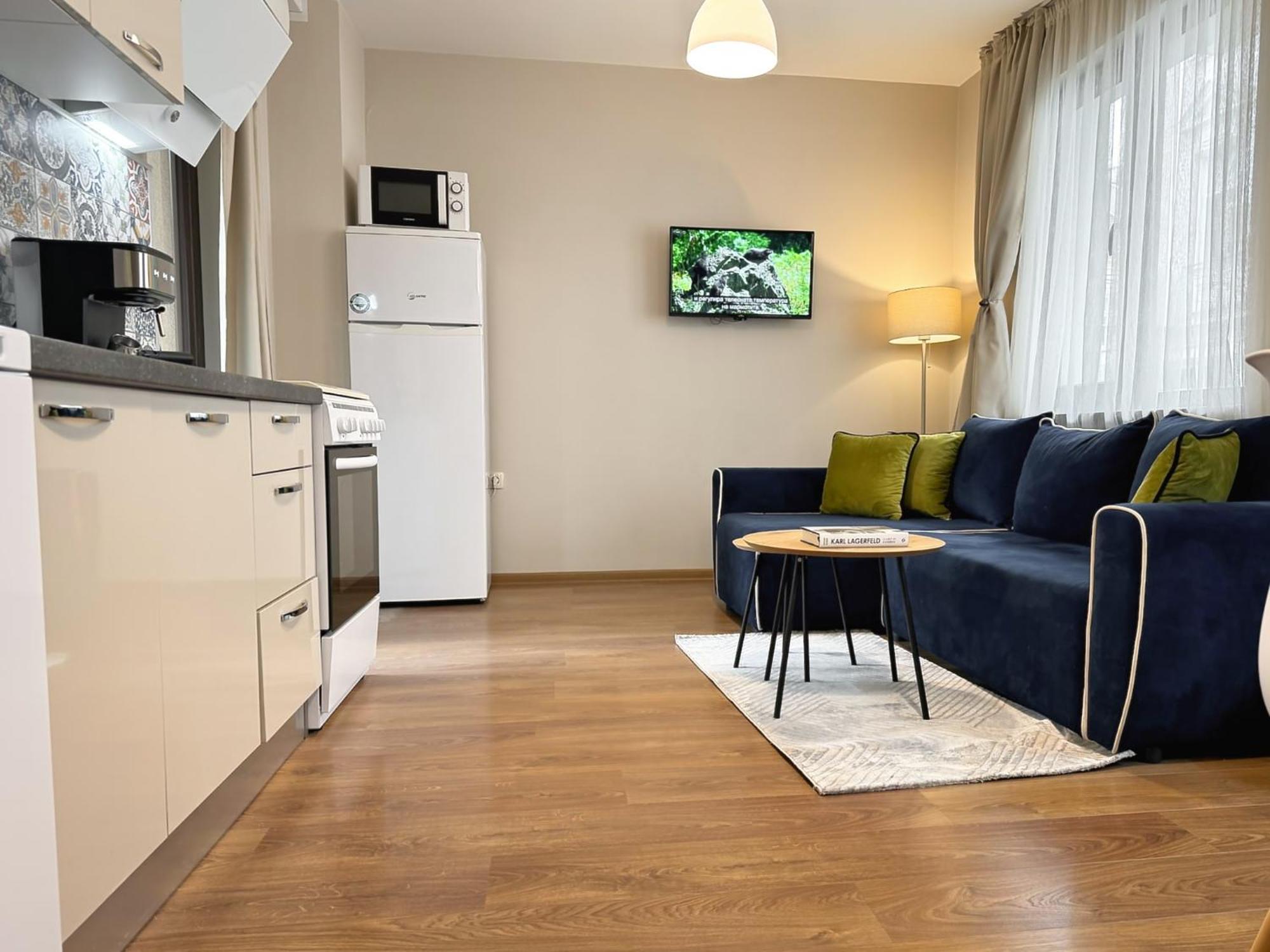 Top Centre Plovdiv Apt. With Parking For 4 Guests 외부 사진