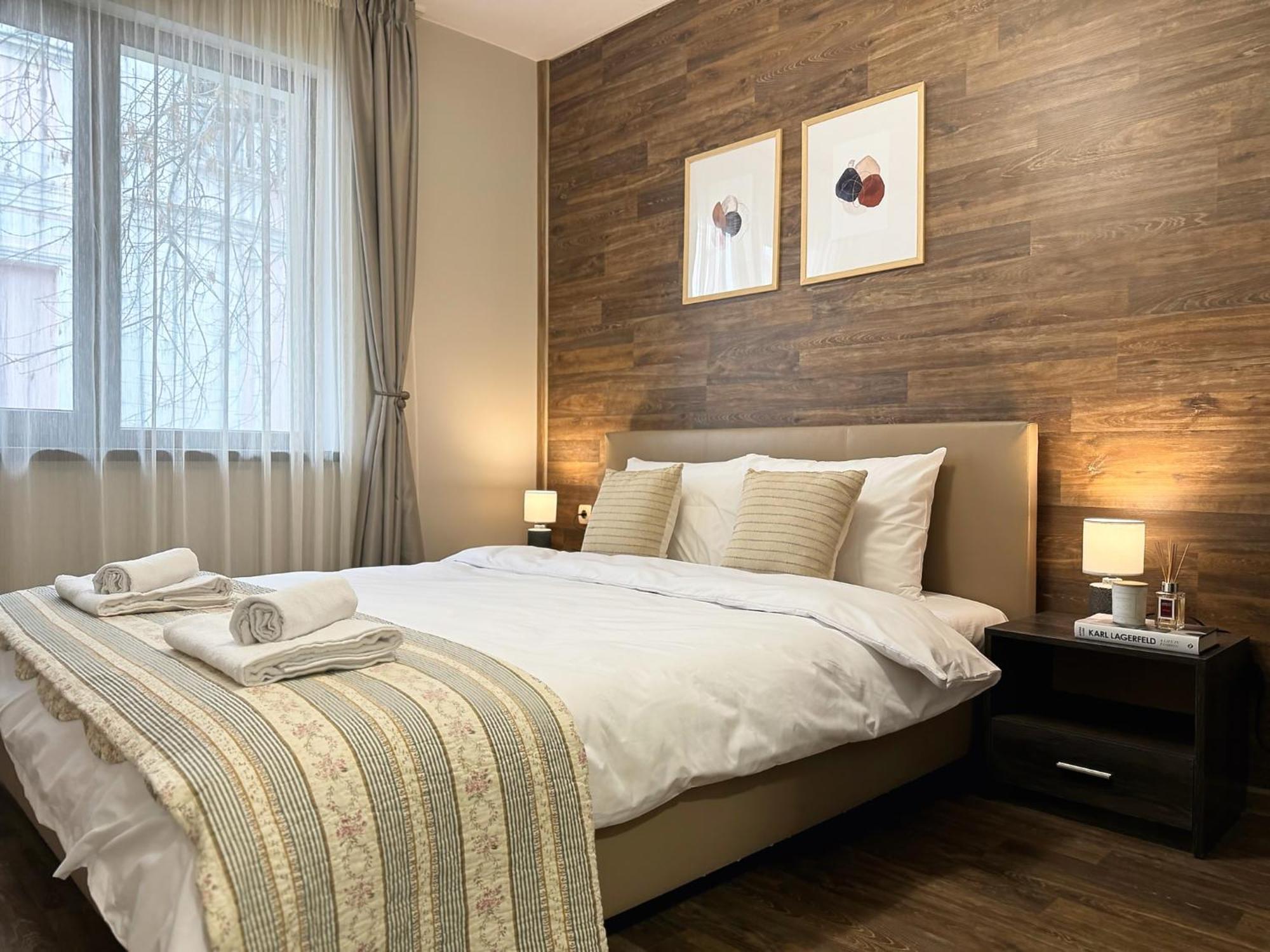 Top Centre Plovdiv Apt. With Parking For 4 Guests 외부 사진